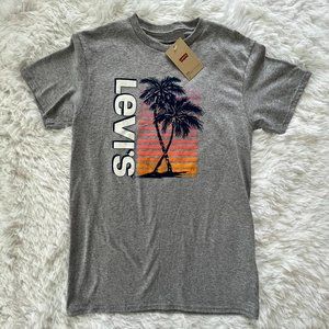 NWT Small Mens Light Grey Levi Graphic Tee